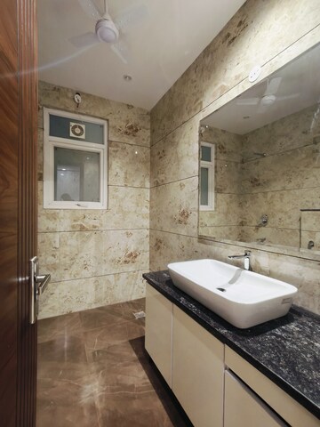 Attached Bathroom in 3 BHK Builder Floor at Kohli One Malibu Town, Sector 47 – for Sale