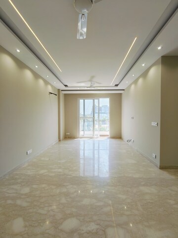 Room in 3 BHK Builder Floor at Kohli One Malibu Town, Sector 47 – for Sale