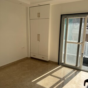 Room in 3 BHK Builder Floor at Pitampura – for Sale