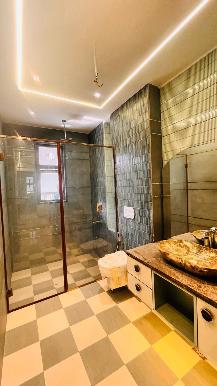 Bedroom, ss-mayfield-gardens 4 Bedroom 4500 Sq.Ft. Builder Floor In Sector 51 Gurgaon 8402633