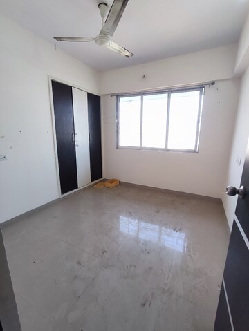 Bedroom in 2 BHK Apartment at Puranik City, Kasarvadavali – for Rent