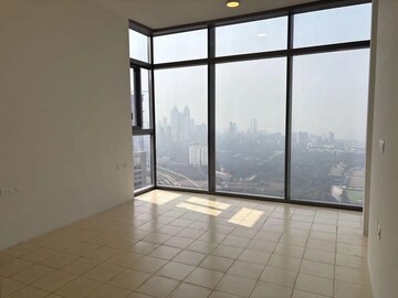 Room in 4 BHK Apartment at Piramal Mahalaxmi, Mahalaxmi – for Sale