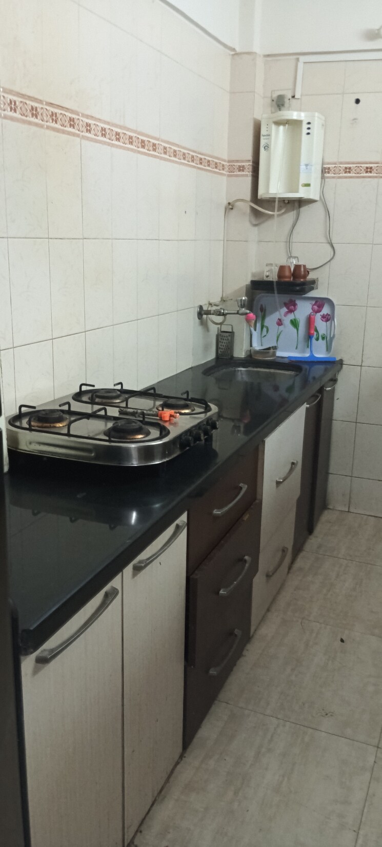 Kitchen, vile parle east 2 Bedroom 700 Sq.Ft. Apartment In Vile Parle East Mumbai 8402727