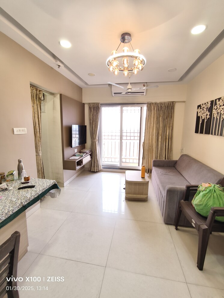 Living Room, vedant-shree-gopinath-sublime 1 Bedroom 650 Sq.Ft. Apartment In Kalwa Thane 8402738
