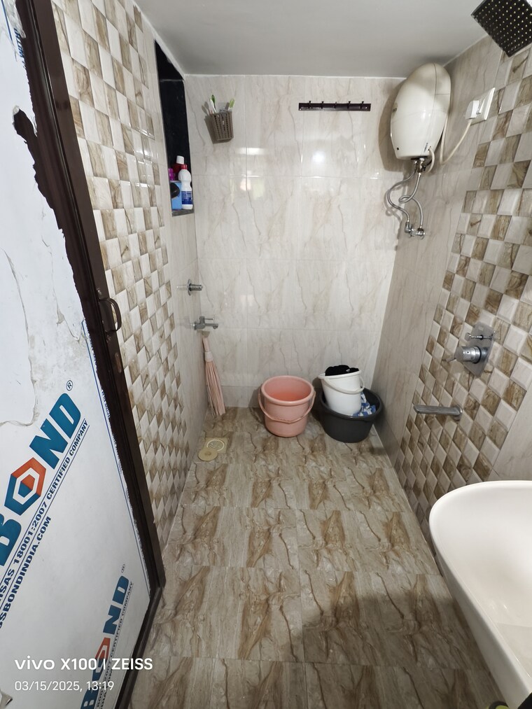 Bathroom, parsik 1 Bedroom 600 Sq.Ft. Apartment In Parsik Thane 8402763