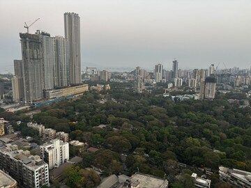 2 BHK Apartment – Exterior View View at Peninsula Salsette 27, Byculla - for Rent