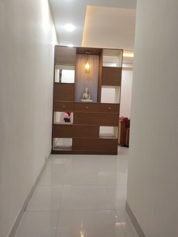 Furnished Amenities in 4 BHK Apartment at Sector 45 – for Sale