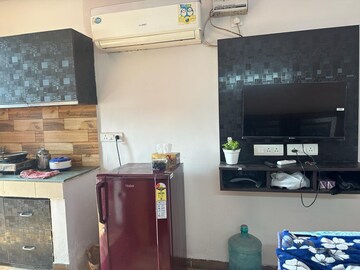 Furnished Amenities in 1 RK Apartment at Emaar Emerald Floors Premier, Sector 65 – for Rent