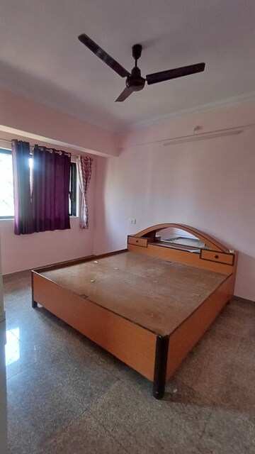 Master Bedroom in 2 BHK Apartment at Raunak Park, Kokanipada – for Rent