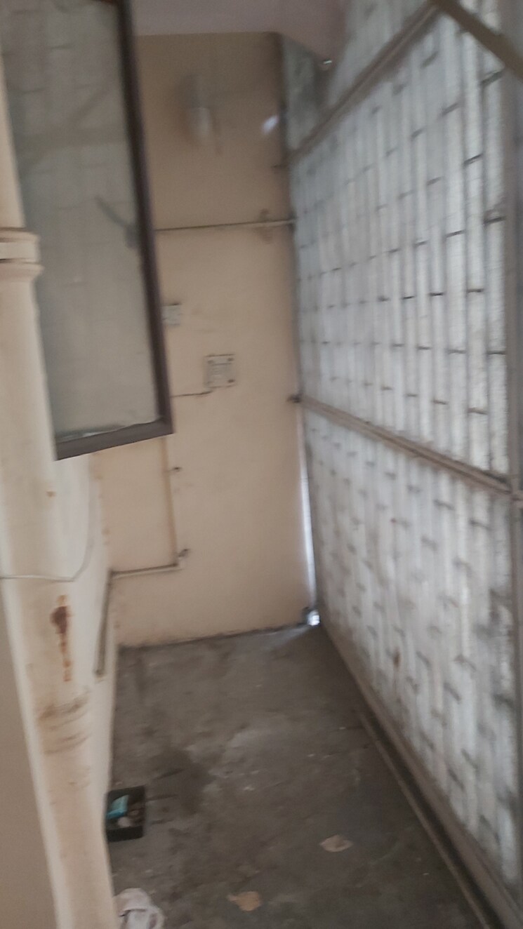 Balcony, mayur vihar 3.5 Bedroom 1350 Sq.Ft. Apartment In Mayur Vihar Delhi 8402819