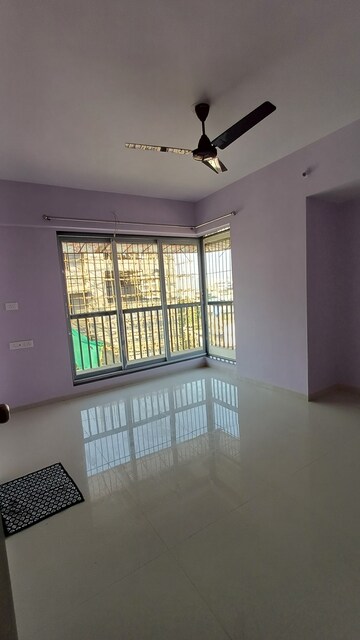 Master Bedroom in 2 BHK Apartment at Panchpakhadi Jewel, Panch Pakhadi – for Rent