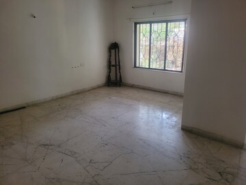 Room in 2 BHK Apartment at Kusum Kunj, Prabhat Road – for Rent