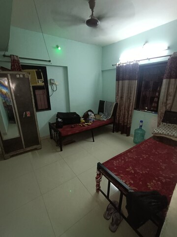 Room in  Pg at Kurla East – for Rent