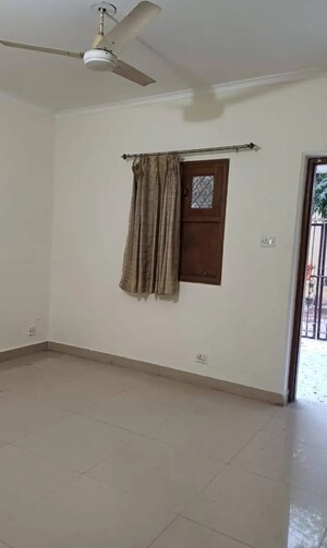 Room in 2 BHK Builder Floor at Rohini Sector 8 – for Sale