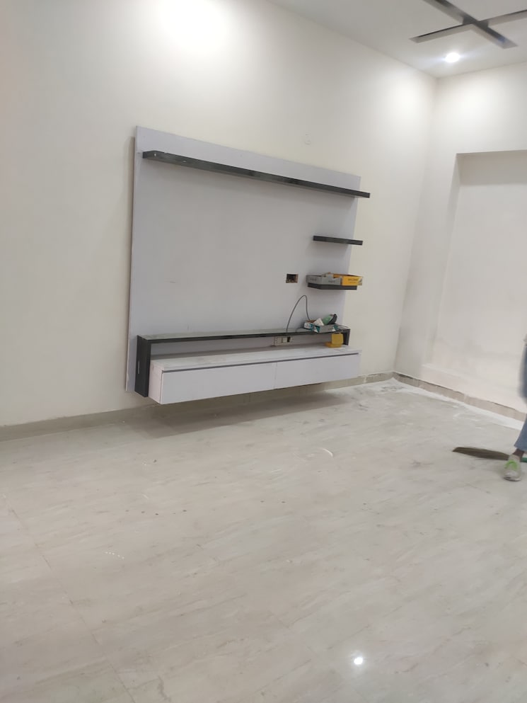 Room, shanti nagar 4 Bedroom 2200 Sq.Ft. Independent House In Shanti Nagar Panipat 8402999