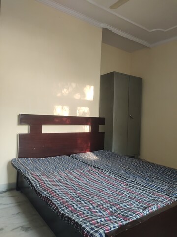 Bedroom in 2 BHK Builder Floor at Lajpat Nagar 4 – for Rent