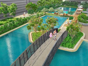 Swimming Pool in 3 BHK Apartment at Lodha The Park, Worli – for Sale