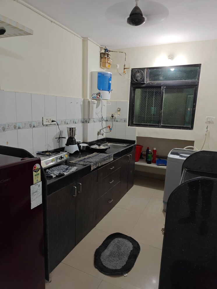 Kitchen, goregaon west Pg For Boys & Girls In Goregaon West 8403072