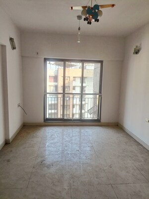 Room in 1 BHK Apartment at Lodha Splendora, Ghodbunder Road – for Sale