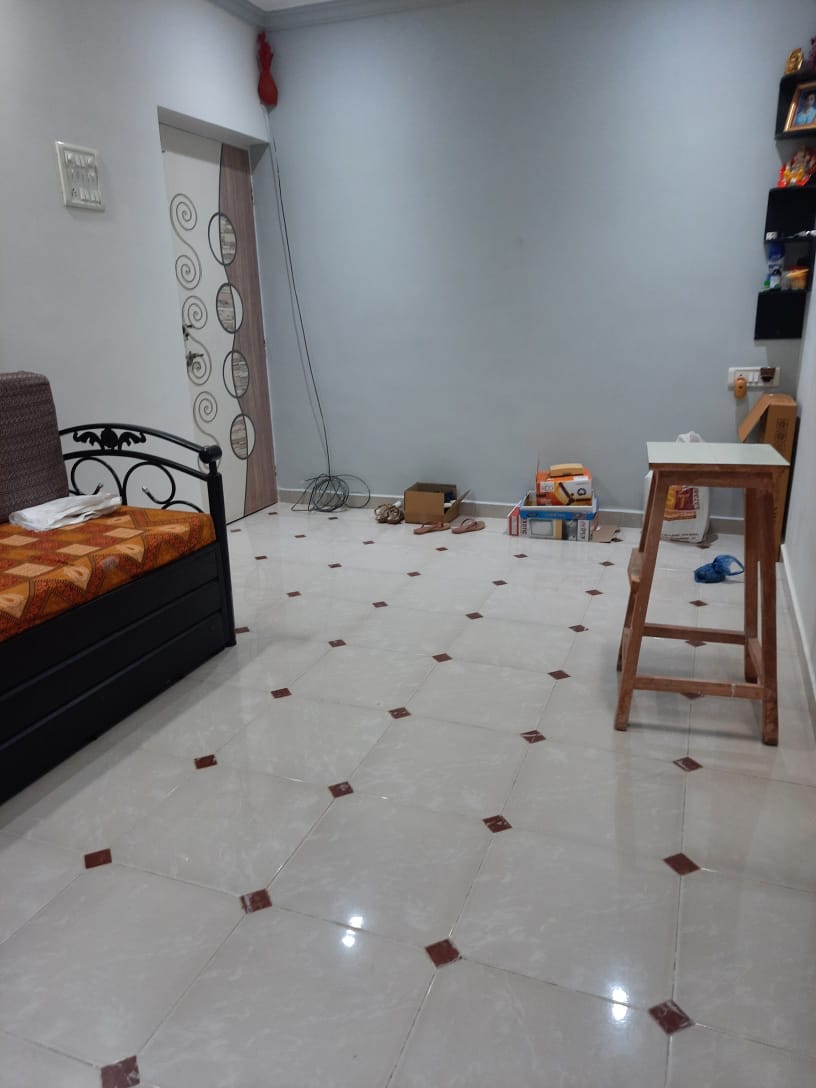 1 BHK + Extra Room Apartment For Sale in Yashwant Park