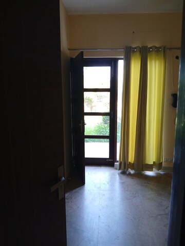 Bedroom in 3 BHK Builder Floor at Sector 9 – for Rent