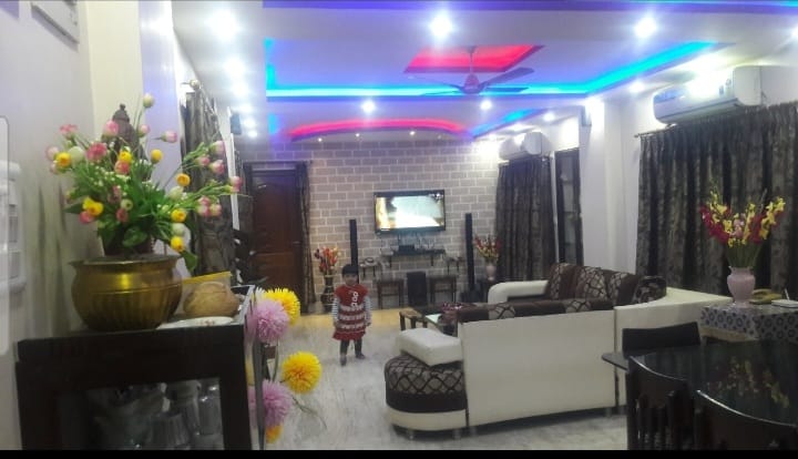 4 BHK + Extra Room Builder Floor For Sale in Bangur Avenue