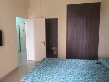 Bedroom in 3 BHK Apartment at Surendra Avenue 69, Sector 69 – for Rent