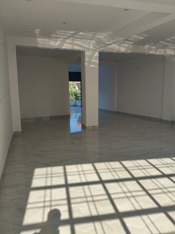 Floor Plan in  Showroom at Nehrugram – for Rent