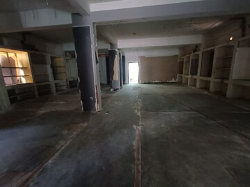 Parking in  Warehouse at West Mambalam – for Rent