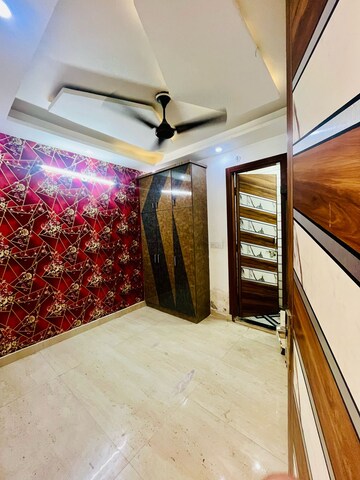 Bedroom in 2 BHK Builder Floor at Dwarka Mor – for Rent