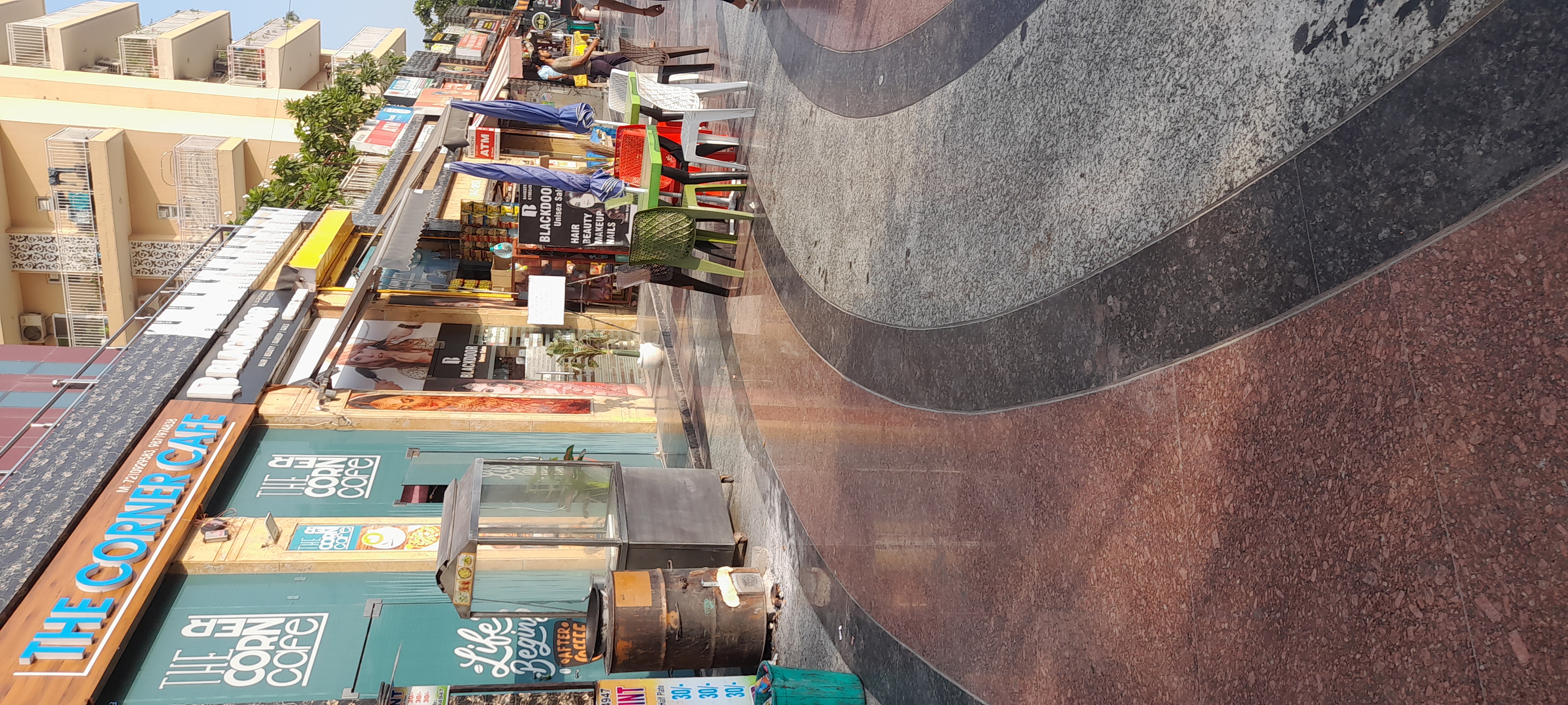 Retail Shop For Sale in Migsun Twinz