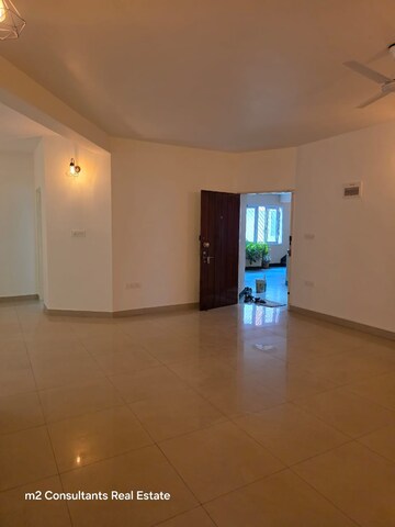 Living Room in 3 BHK Apartment at Chartered Court, Richmond Road – for Rent
