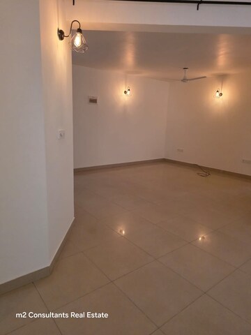 Room in 3 BHK Apartment at Chartered Court, Richmond Road – for Rent