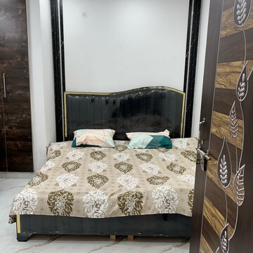 1 BHK Builder Floor For Rent in Saket