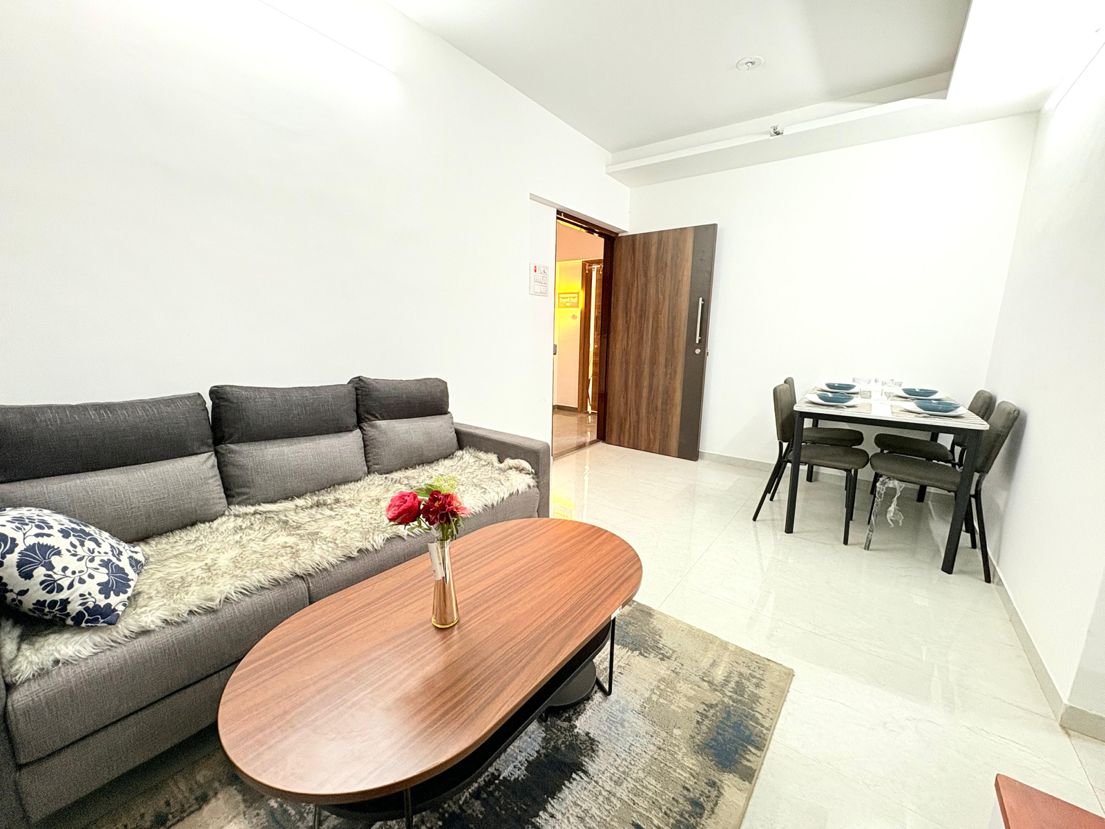 1 BHK 285 Sq.Ft. Apartment in Unique Sky City