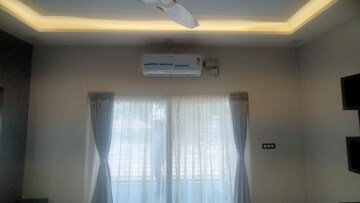 Building Lobby in 4 BHK Villa at Yelahanka – for Rent