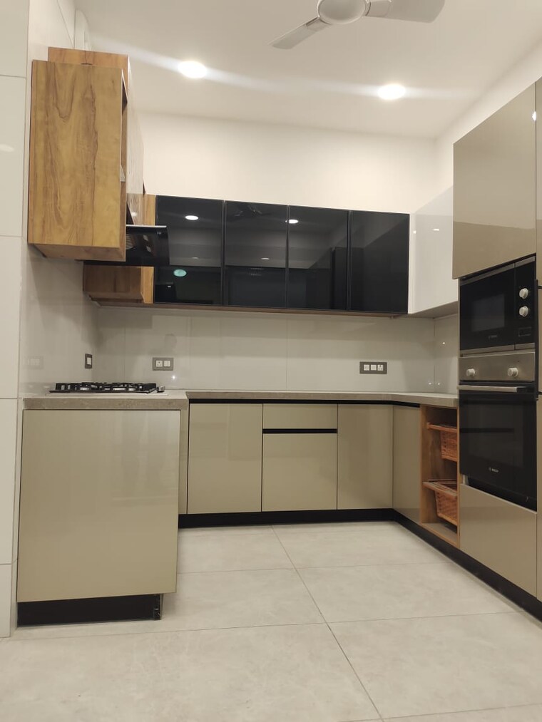 Kitchen, nehru enclave 3 Bedroom 1800 Sq.Ft. Builder Floor In Nehru Enclave Delhi 8403290