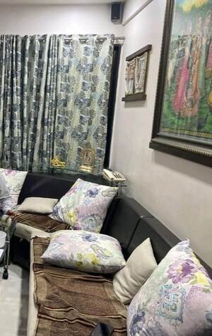 Bedroom in 3 BHK Apartment at Vardhman Gardens, Balkum Pada – for Sale