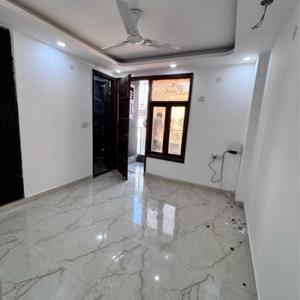 Master Bedroom in 3 BHK Builder Floor at Malviya Nagar – for Sale