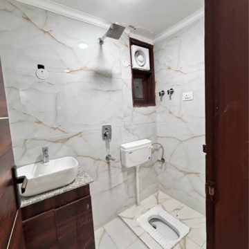 Bathroom in 3 BHK Builder Floor at Malviya Nagar – for Rent