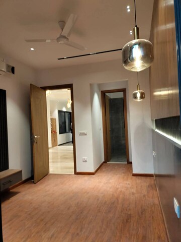 Furnished Amenities in Studio Builder Floor at Sector 21 – for Rent