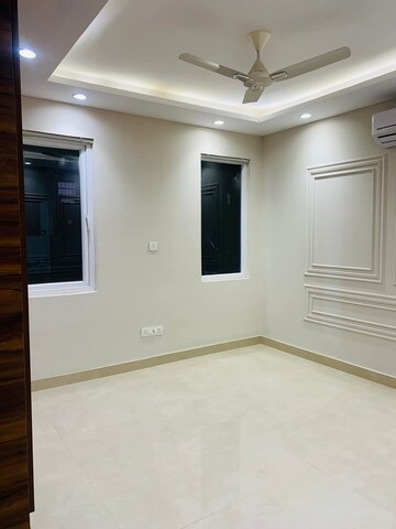 1 BHK Builder Floor For Rent in Sector 21