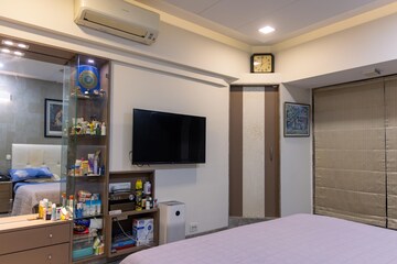 Living Room in 4 BHK Apartment at Royal Accord Apartments, Andheri East – for Rent