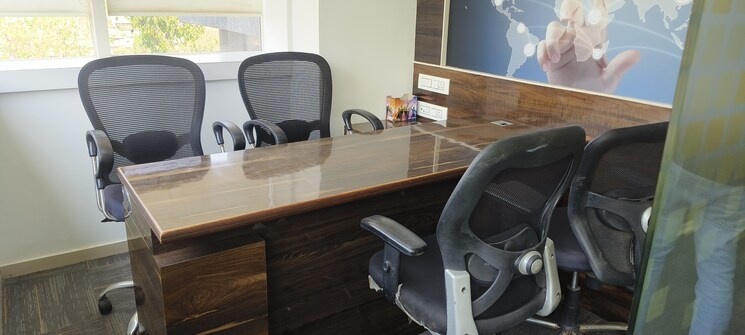 Team Area, crescent-business-square Commercial Office Space 800 Sq.Ft. In Asalpha Mumbai 8403350