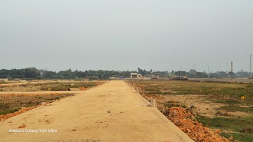   Plot at Hatiara Road – for Sale