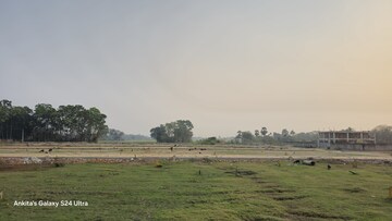   Plot at Hatiara Road – for Sale