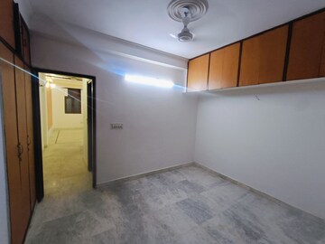 Room in 2 BHK Builder Floor at Malviya Nagar – for Rent