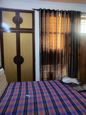 Bedroom in 3 BHK Independent House at Sector 56 – for Rent