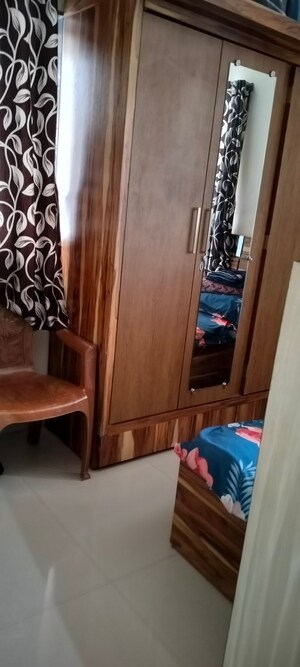 Room in 1 RK Apartment at Juinagar – for Sale