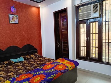 Bedroom in 2.5 BHK Builder Floor at Dwarka Mor – for Rent